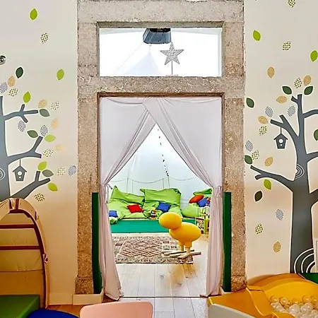Aparthotel Martinhal Chiado Family 5*